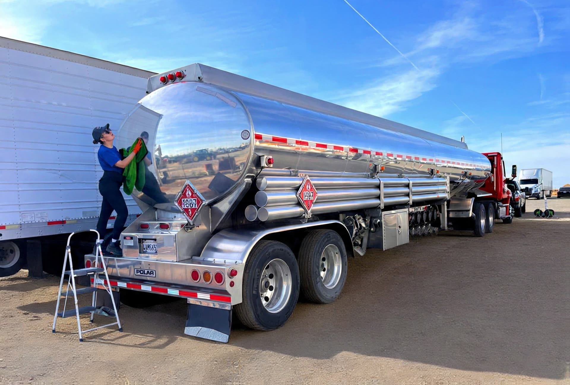 Freightliner Trailer